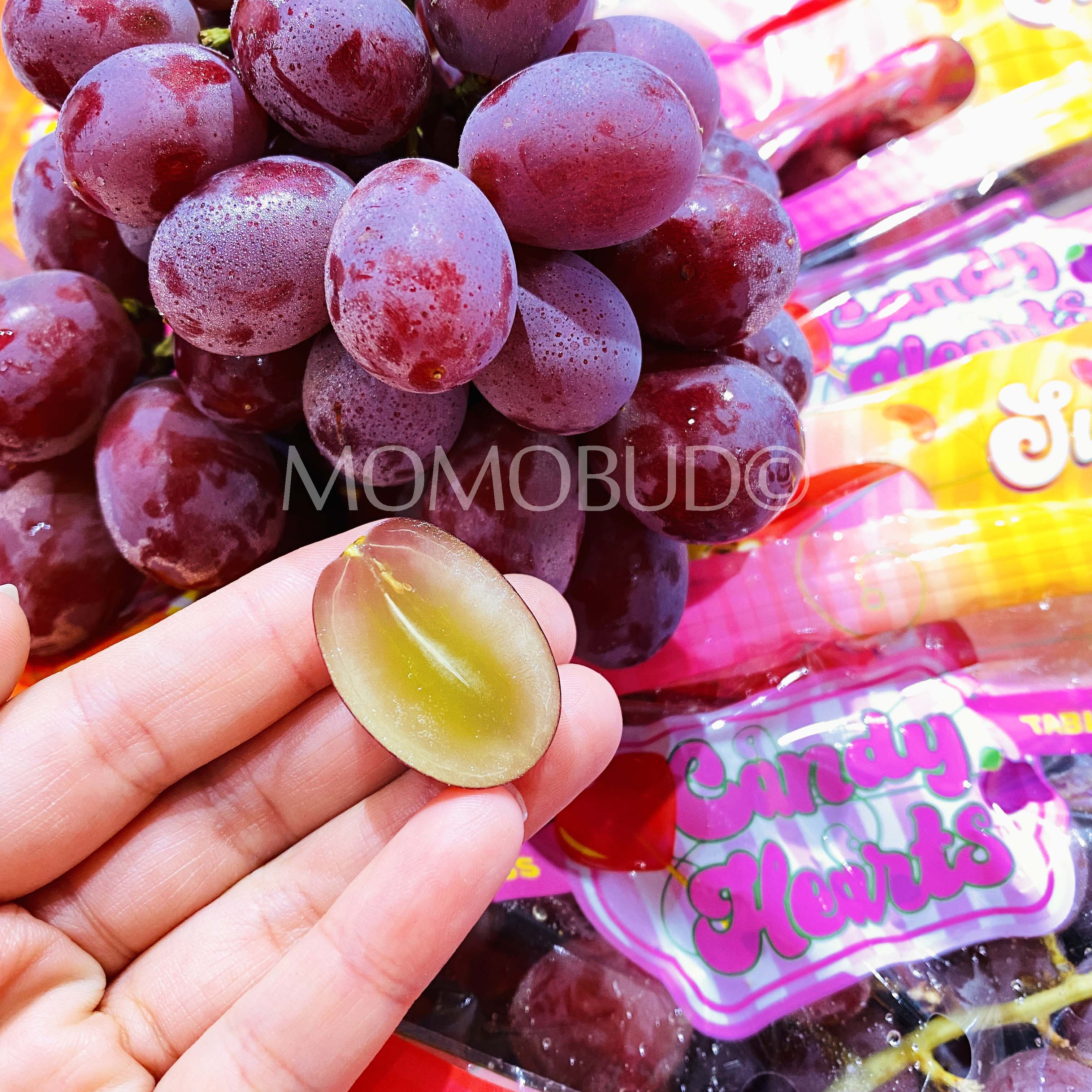 Candy Hearts® Red Seedless Grapes (1kg) — MomoBud