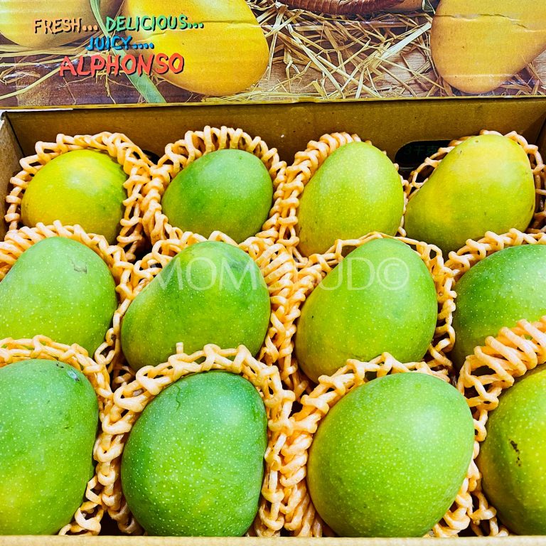 Indian Kay Bee Alphonso Mango Box — MomoBud