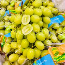 Peru Flavor Mountain Autumn Crisp Green Seedless Grapes 3 Peru Flavor Mountain Autumn Crisp Green Seedless Grapes 3