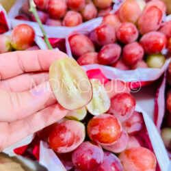 Japanese Sunshine Red Seedless Grapes cross section