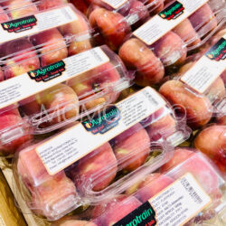 Spain Star Donut White Peach 500g punnets Spain Star Donut White Peach 500g punnets