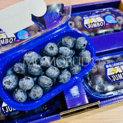 China Explosive Jumbo Yunnan Blueberries