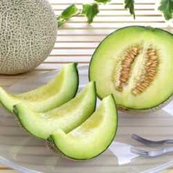 Japanese Ibaraki Otome Green Melon slices