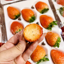 Singapore Blooom Rouge Strawberry cross section Singapore Blooom Rouge Strawberry cross section